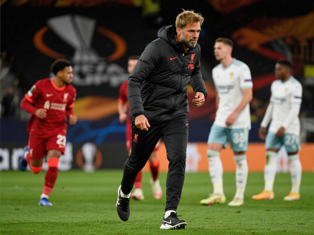 欧联16强出炉:利物浦与勒沃库森强势领跑 欧联16强出炉:利物浦与勒沃库森强势领跑